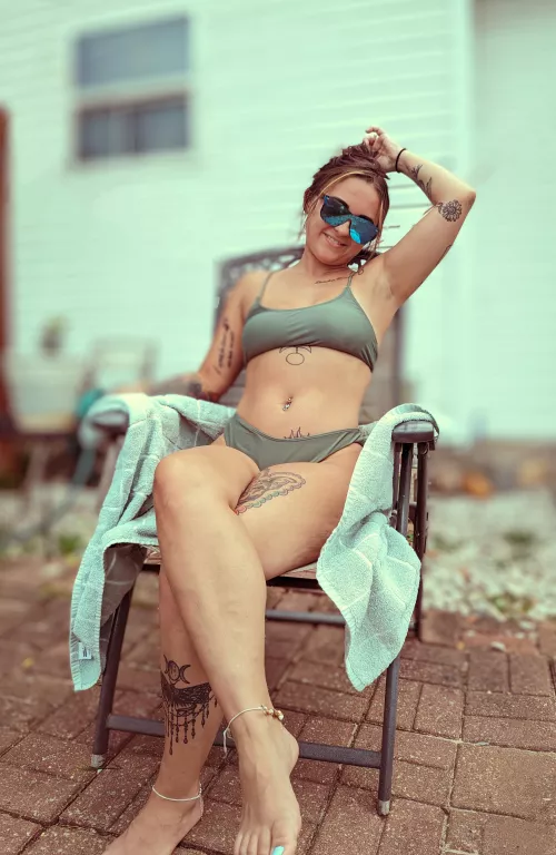 Getting fucked poolside non-stop this summer 