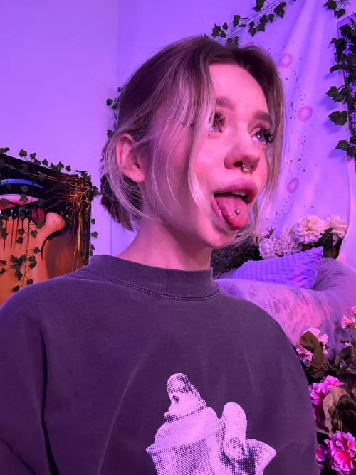 how deep would you like to be in my ahegao?