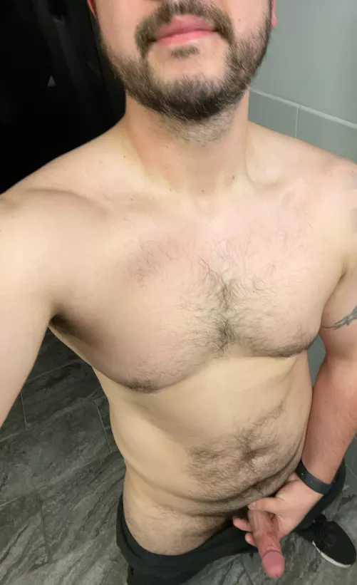 How’s my dadbod/ dick combo?