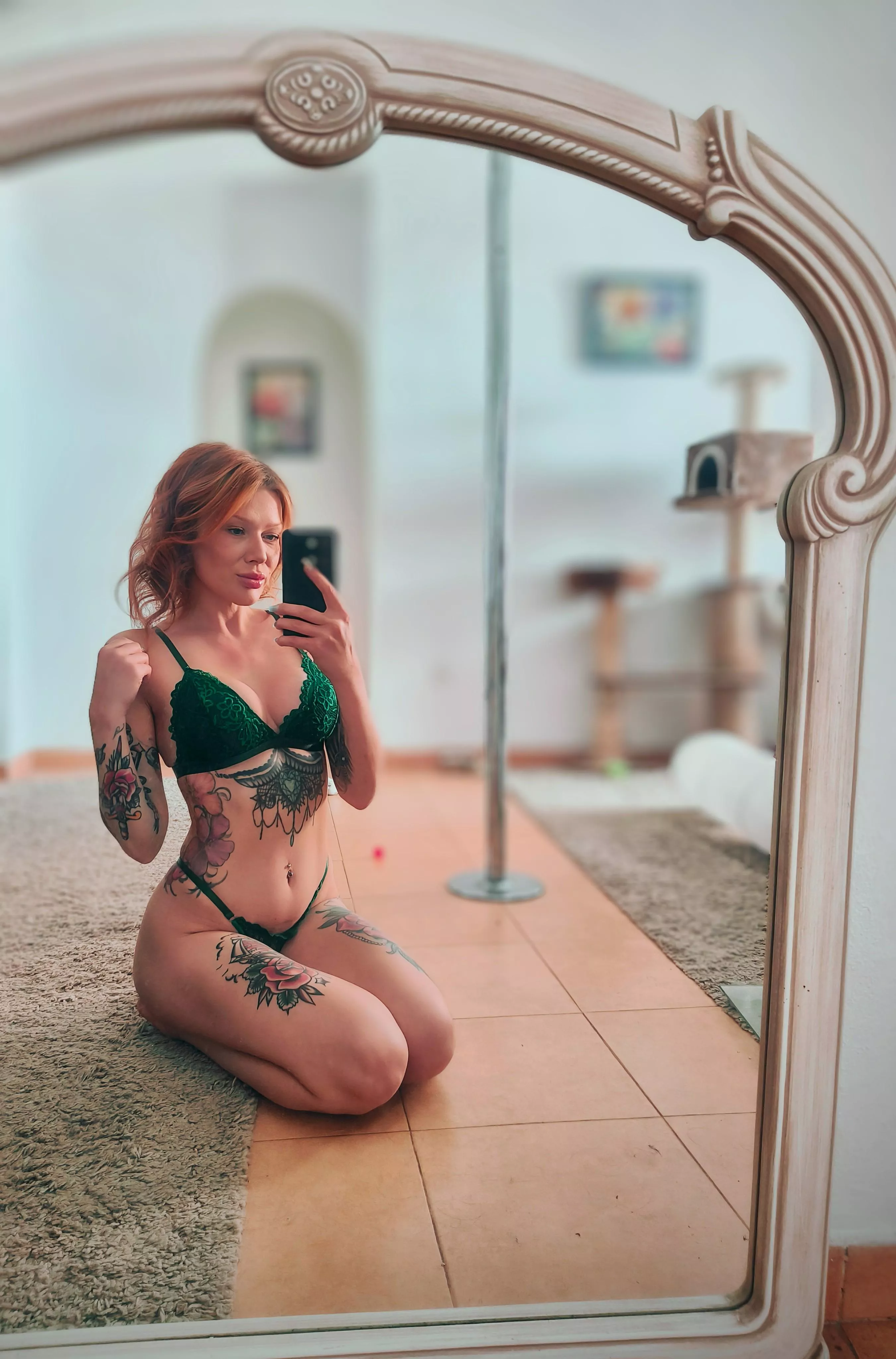 I love my green lingerie