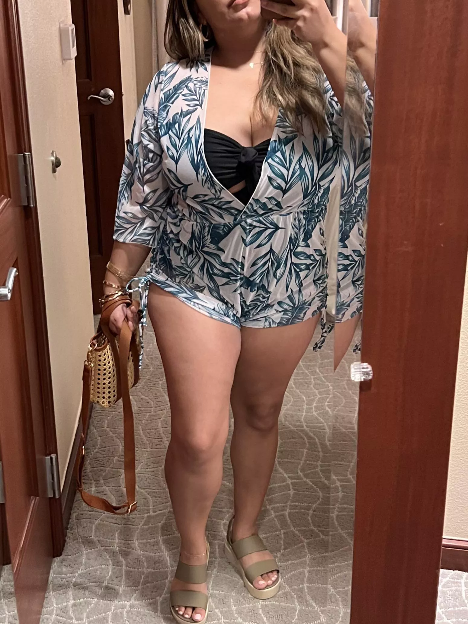 It’s not easy being a hot wife [F]