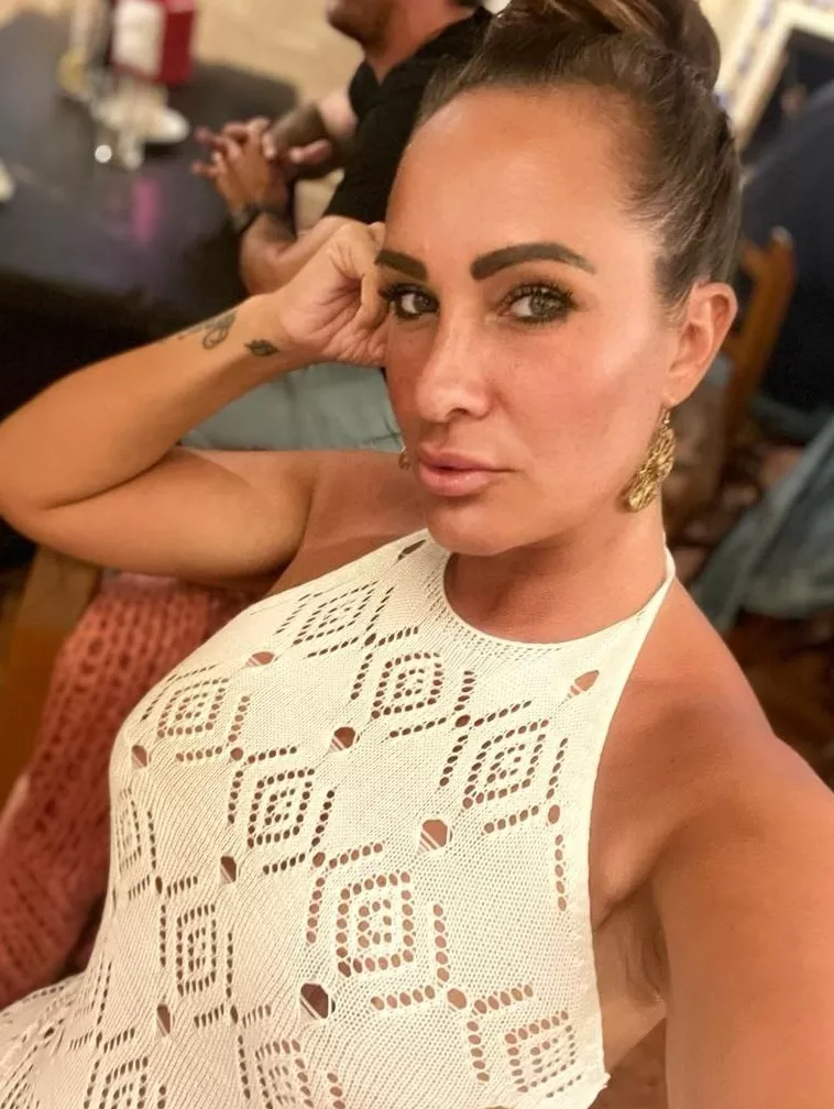 JUst a cute selfie in perfect white dress