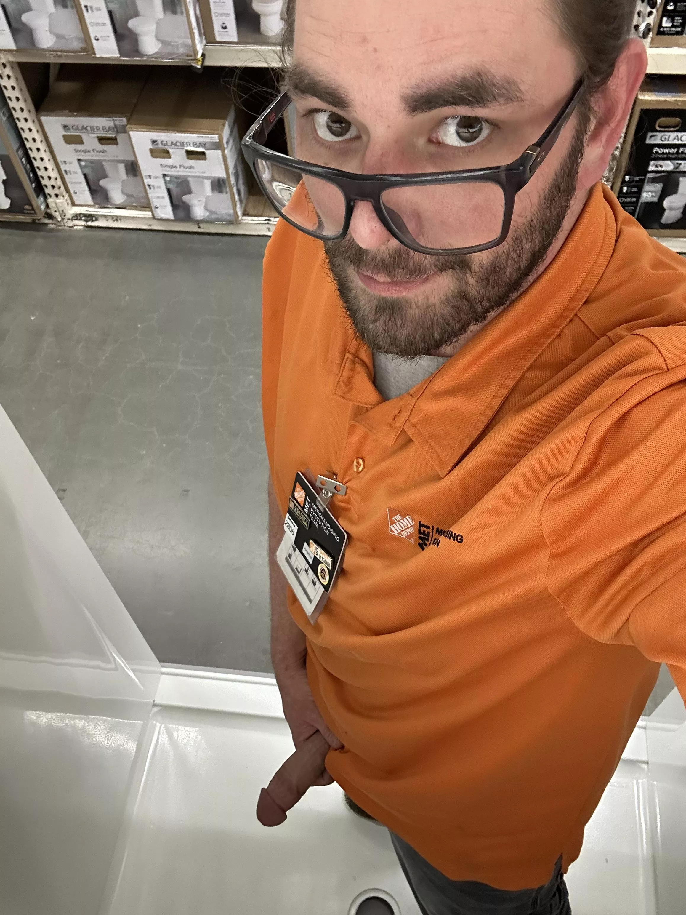 Just hanging with the semi out in a shower display