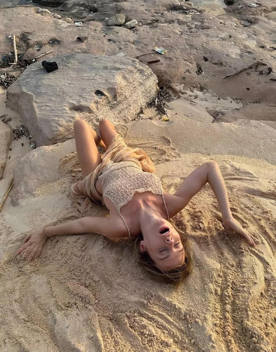 Let’s make it bounce wife