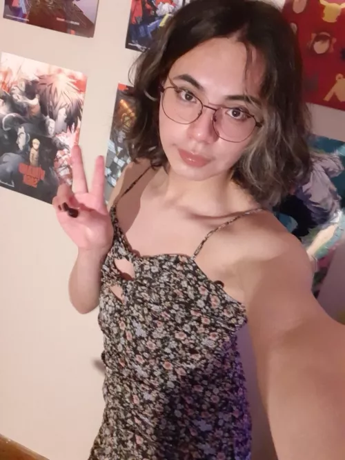 me just being a good girl 🩷