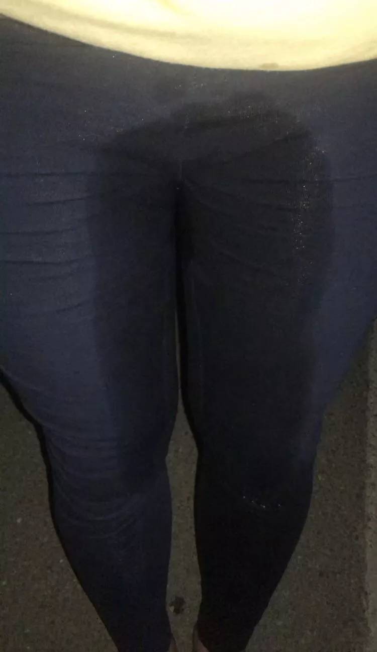 Second time soaking these pants tonight 😩