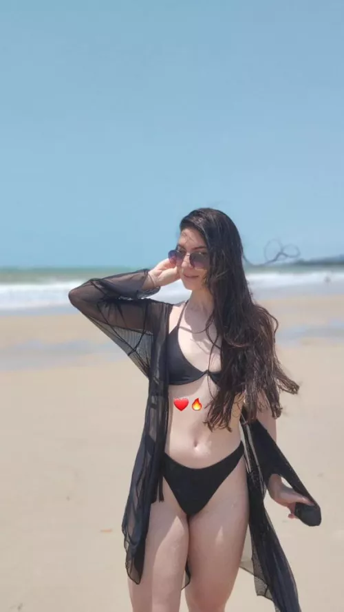 What do you think of this bikini? Can you imagine what it's like without him?