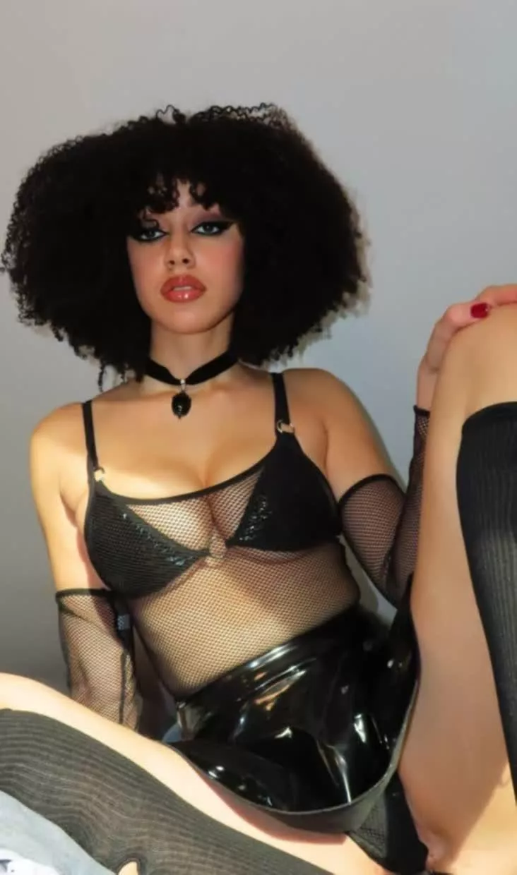 Which part of my body do you like the most?