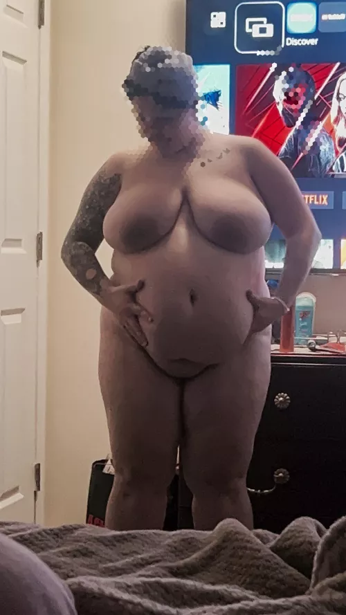 Who could cover my wife’s huge 42DDD mom tits?😉