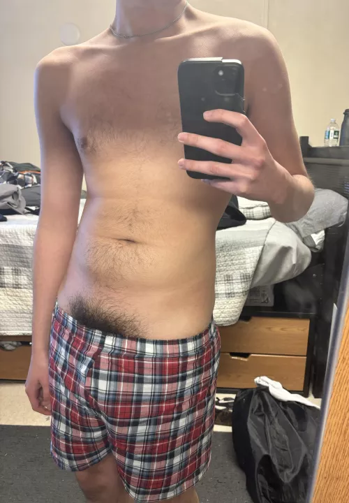 Who want to take a sniff?😈 18M straight jock