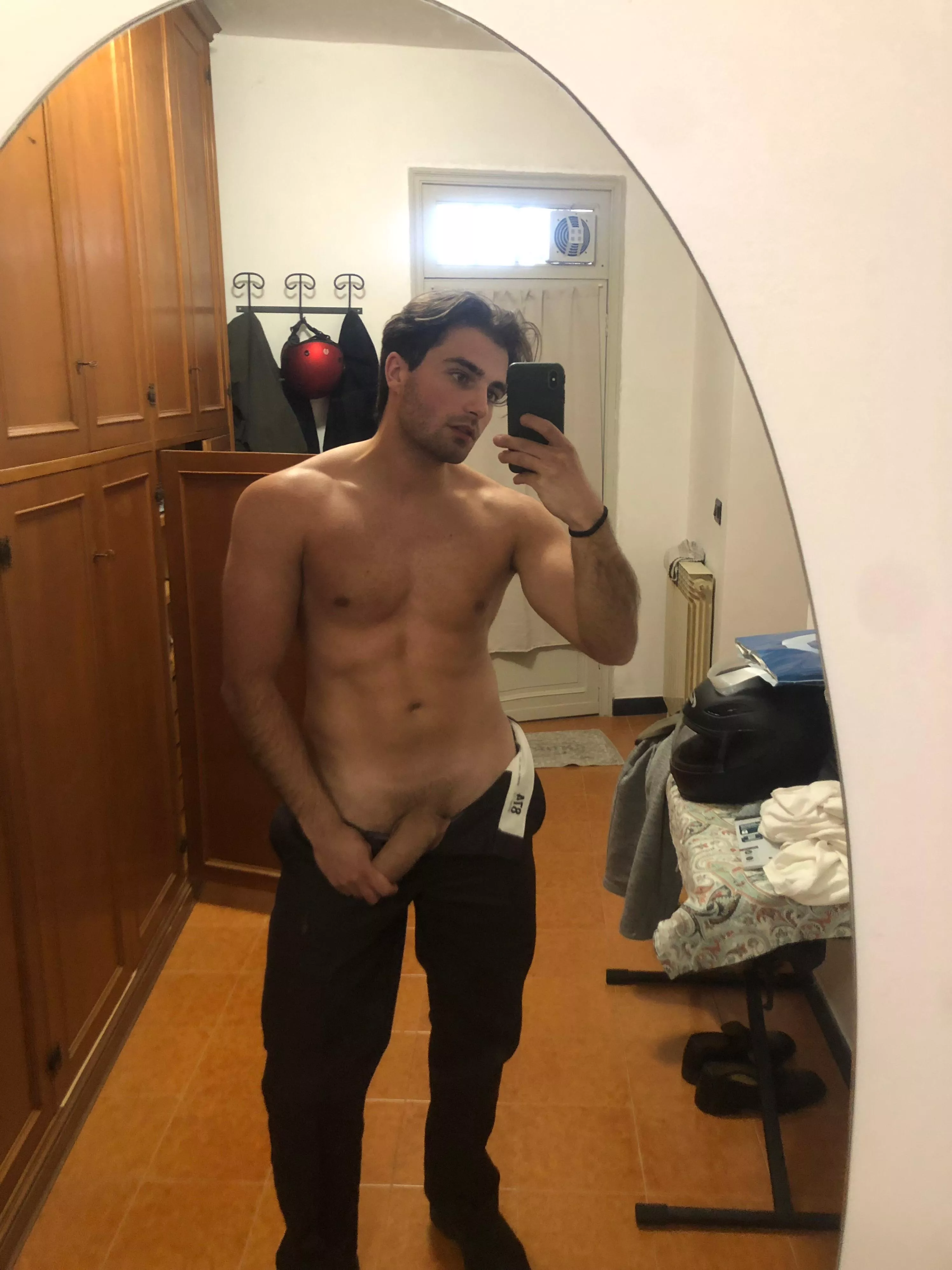 Work clothes and some sex in this dressing room? 👀