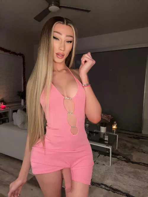 Would you be willing to be late at work to fuck a girl like me?