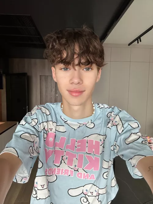 Would you like to dominate a cute and eager twink? (19yo125lbs)