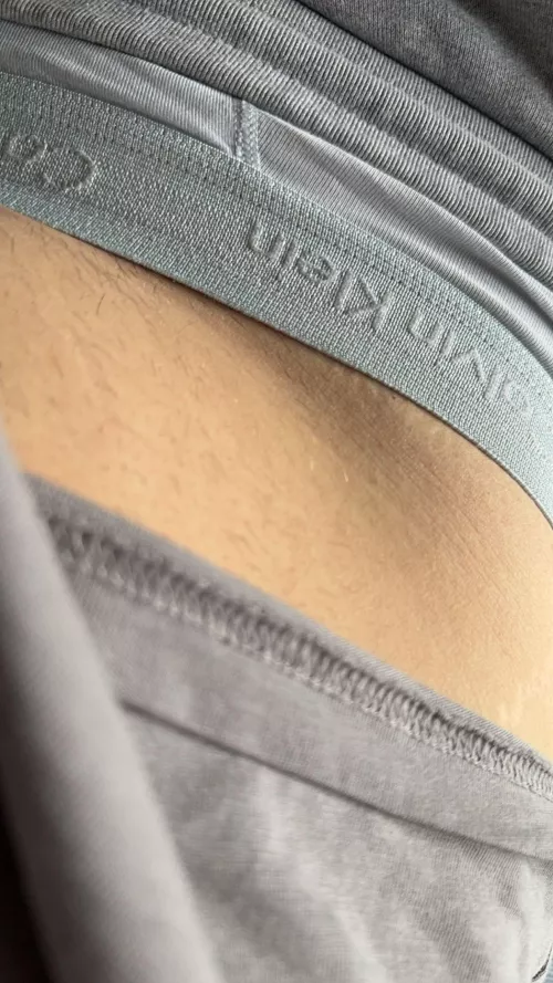 23 uk hangover horn 👀. Anyone add me verst0mmy