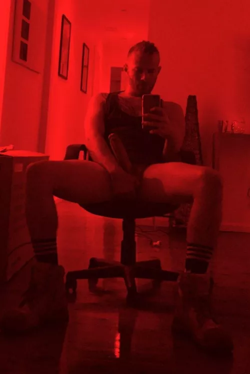 [35] Looking for small dick men to worship my alpha cock. I don't care about your sexuality #smalldick #sub #alphacock
