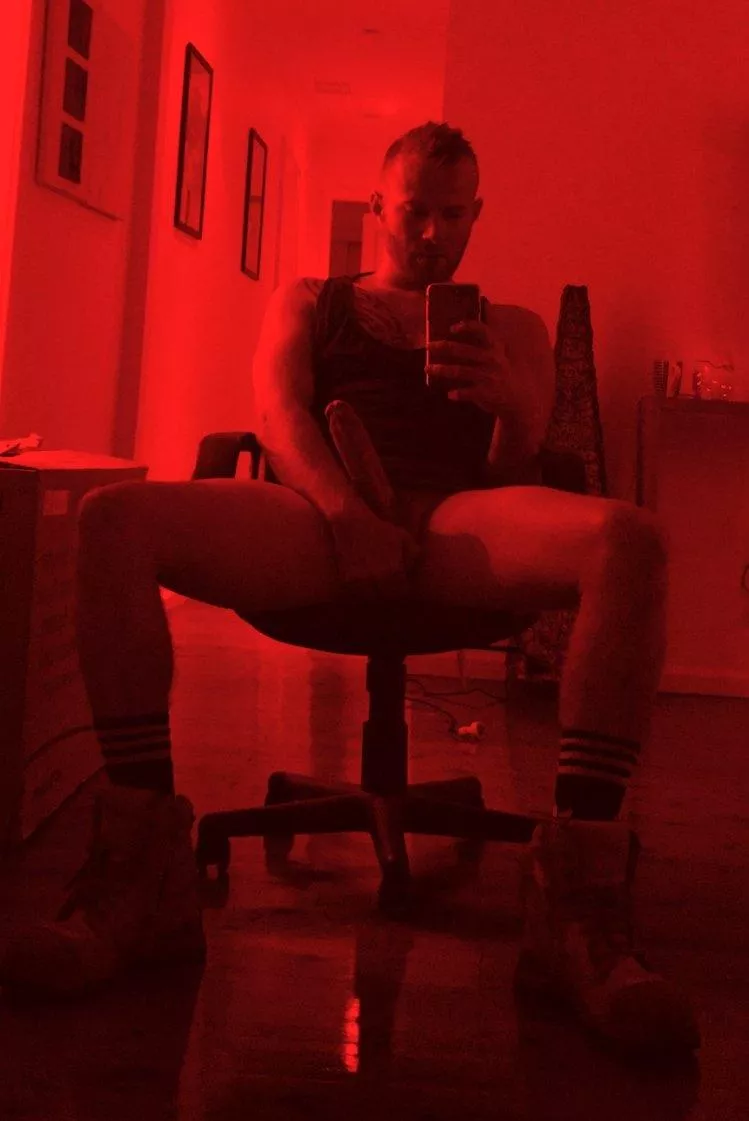 [35] Looking for small dick men to worship my alpha cock. I don't care about your sexuality #smalldick #sub #alphacock