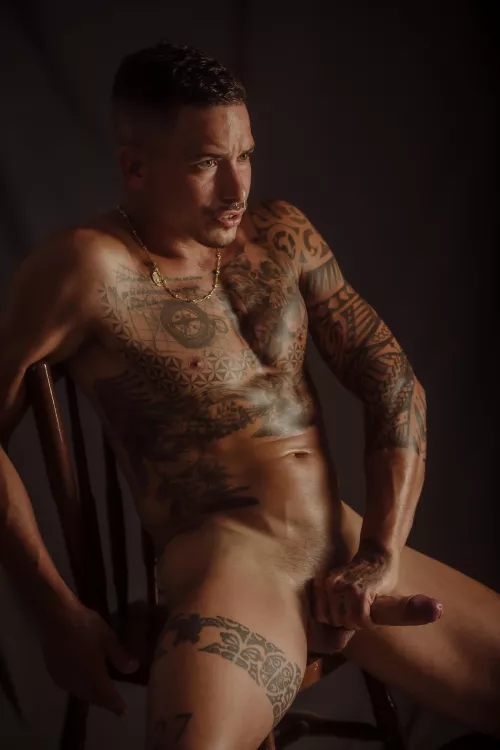 After having a photo session my camera records how I cum