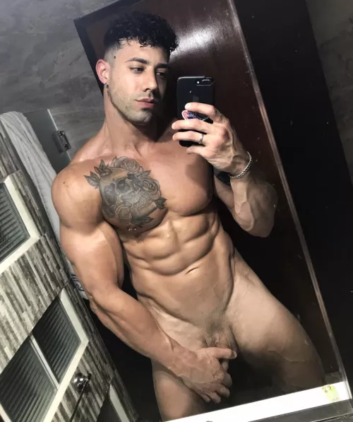 After training naked at home 😏