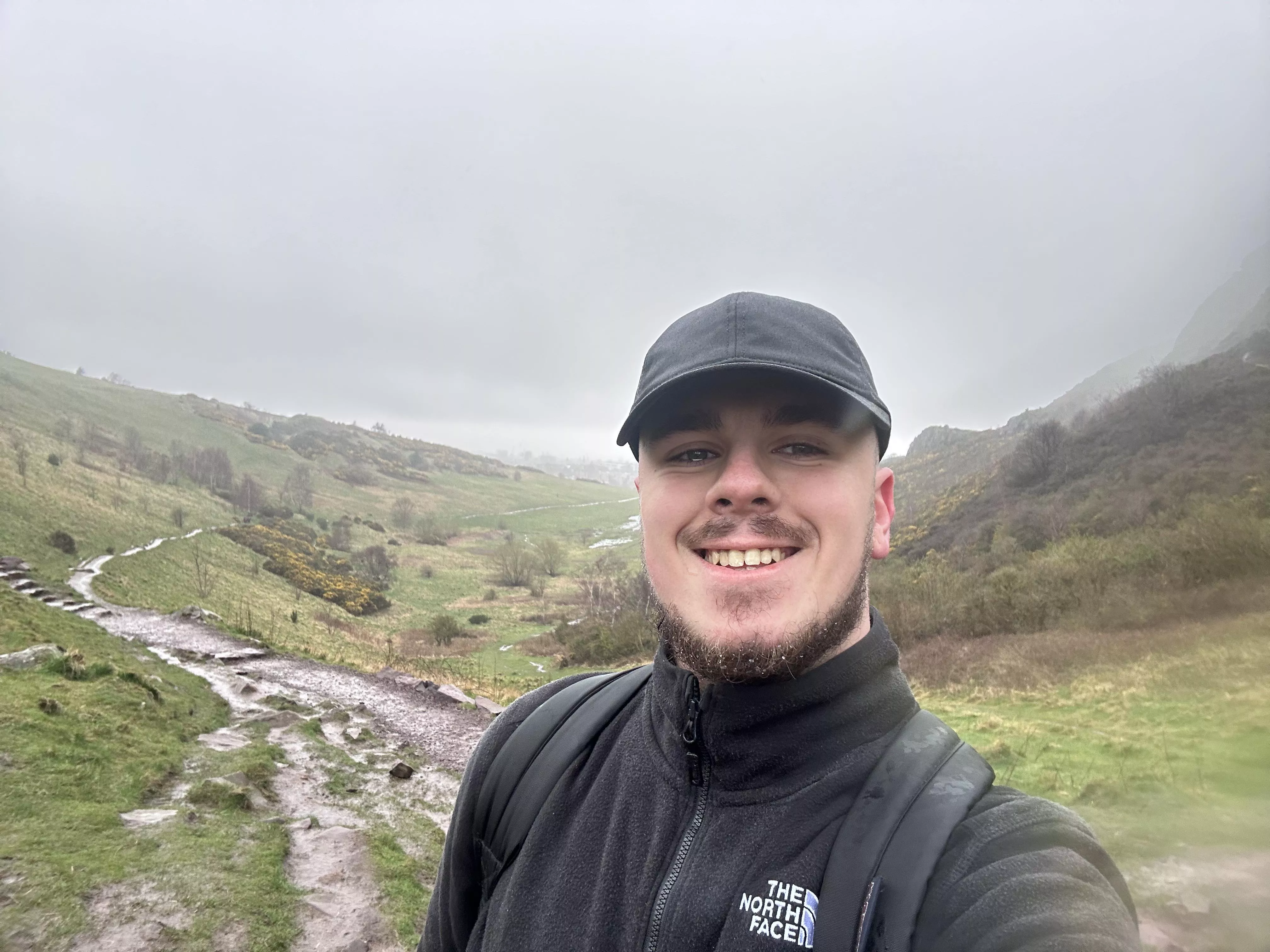 Any bro’s who like hiking?