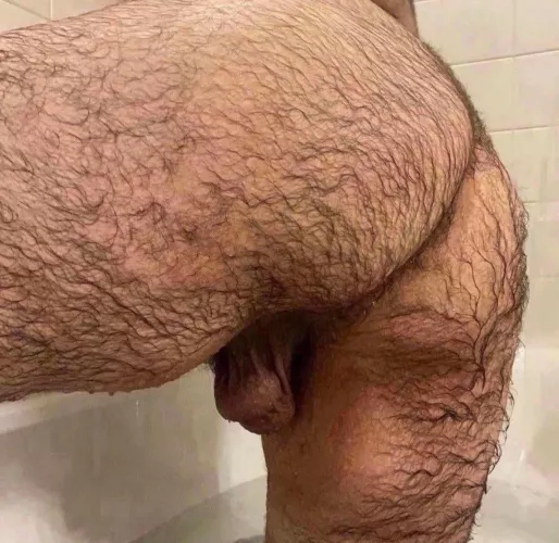 Anyone wanna see my stretch my hole?