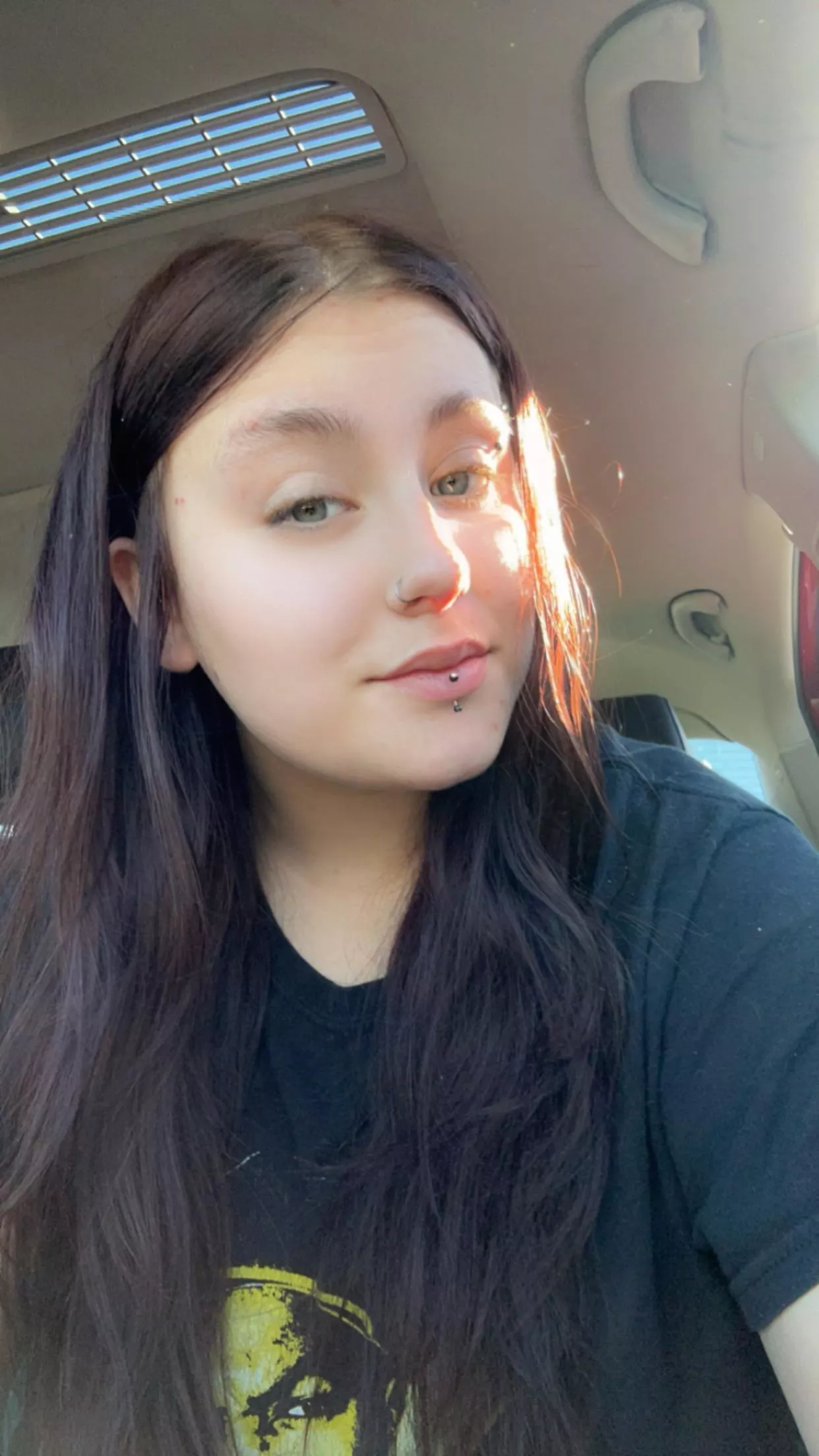 Both your balls & wallet are best pleasured when under my control, You cant even get it up with your gf/wife anymore, can you?