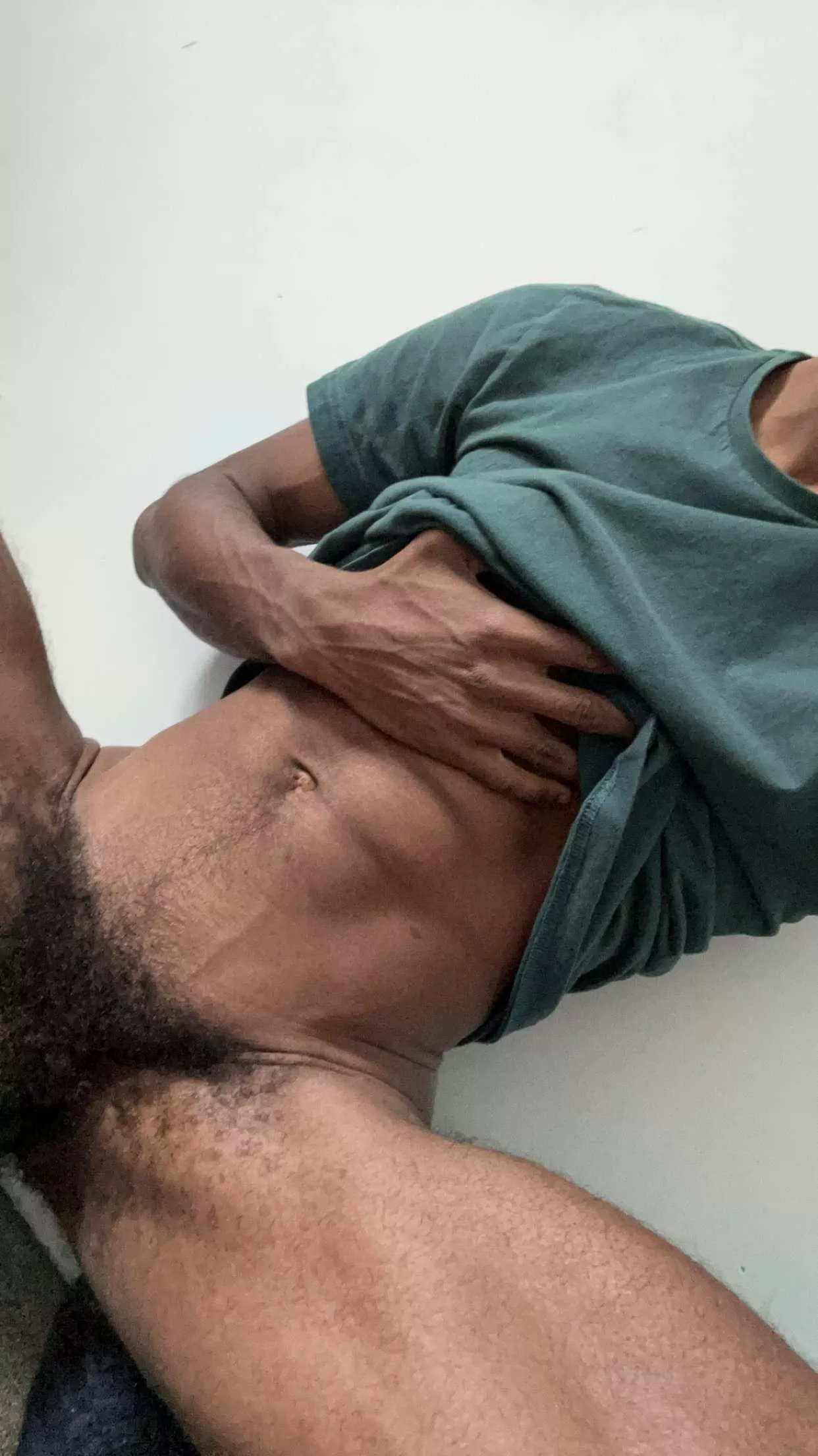 Bush and spread legs