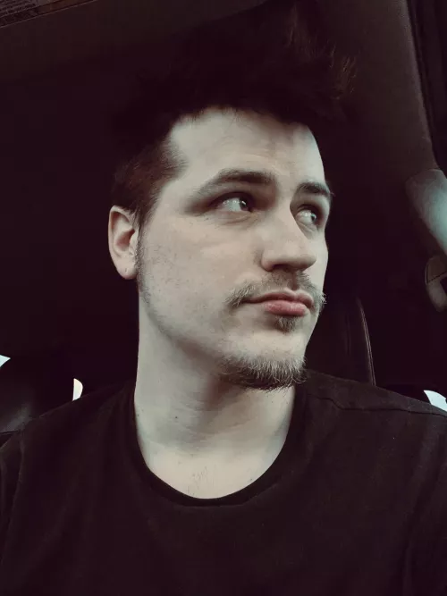 Cannot wait to get some sun, looking like Edward Cullen