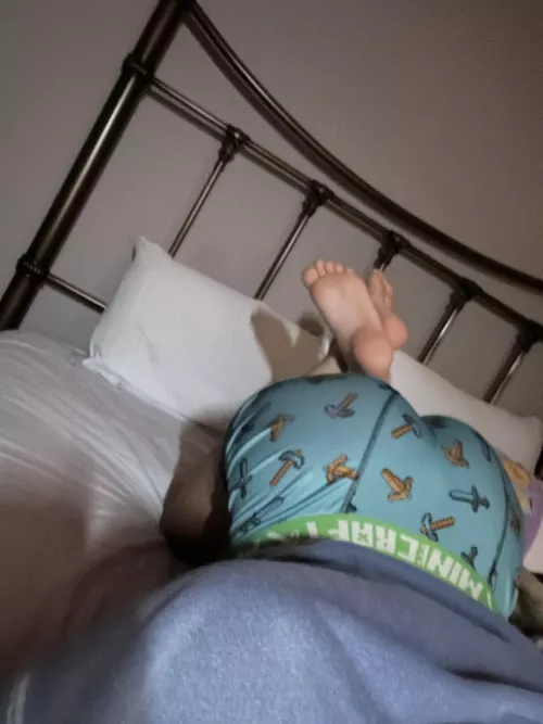 Do I look good in these? :3