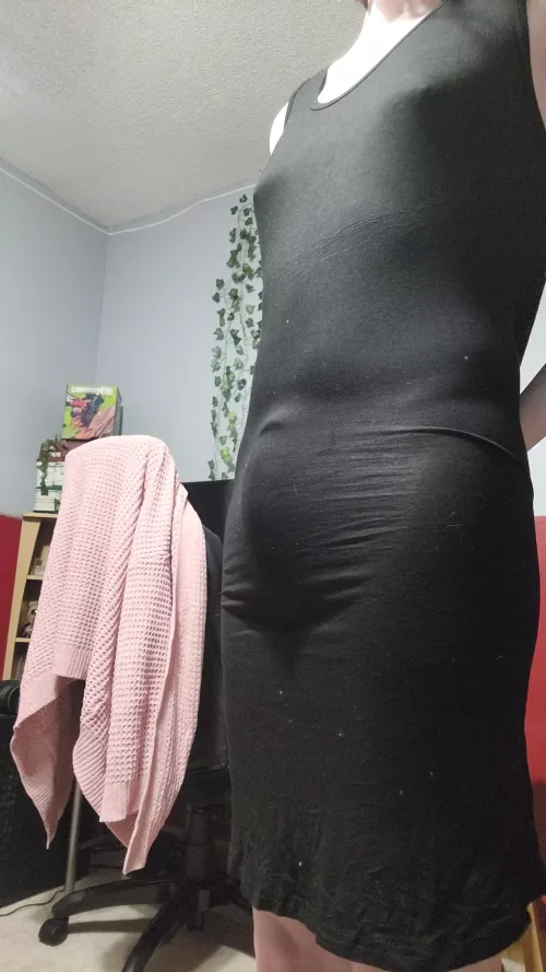 Does my dress hide it well 🥺