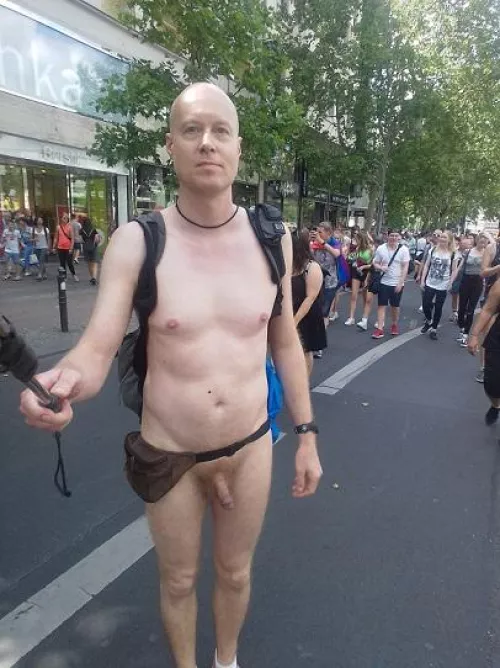 Enjoying my freedom at Pride Berlin 😎