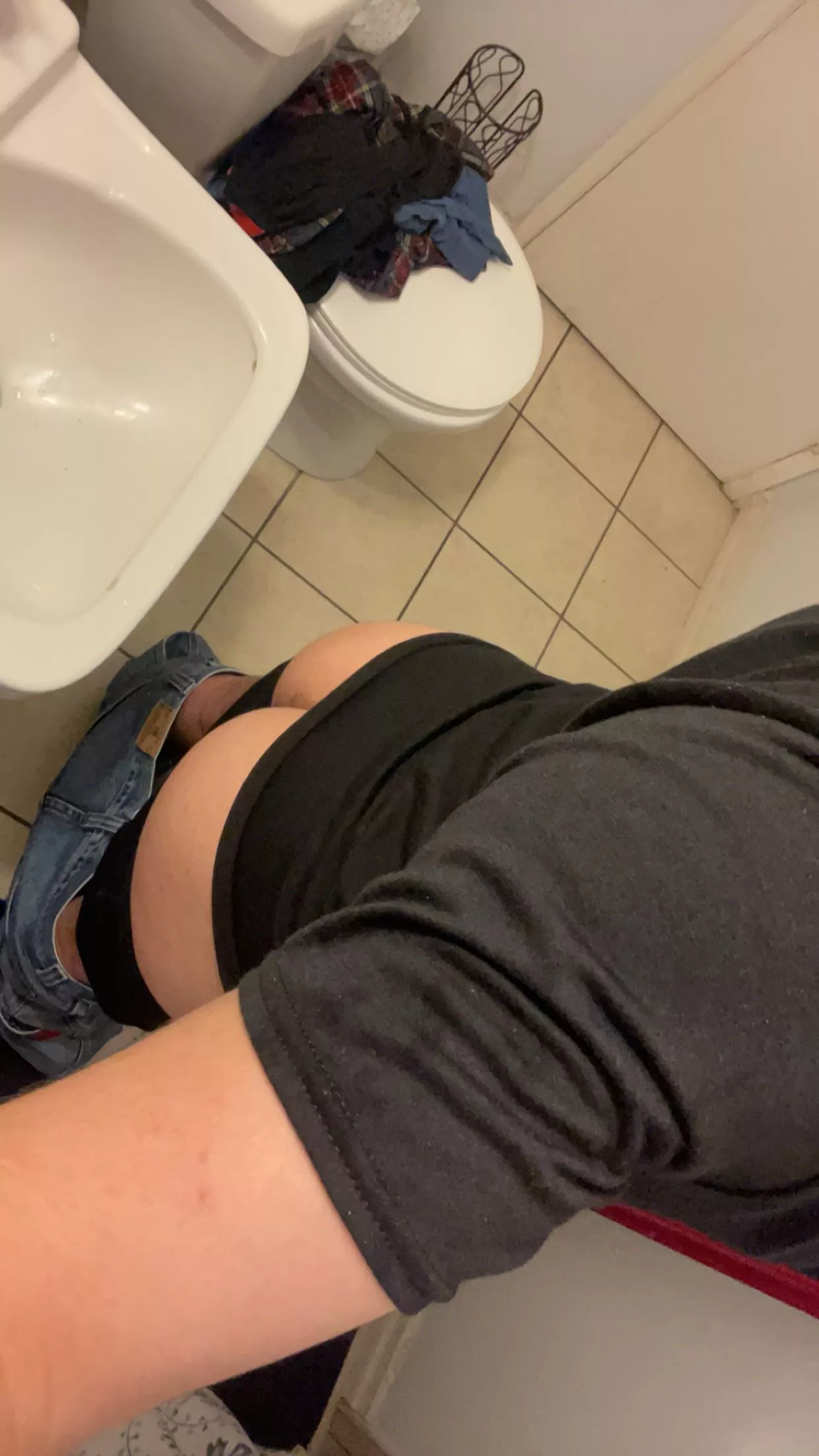 fuck I am so horny, I need a tongue in my ass