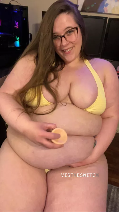 He won't fuck my belly so I've been doing it myself... now I'm obsessed with how it feels 😅 I just wanna make someone cum like this sooo bad 