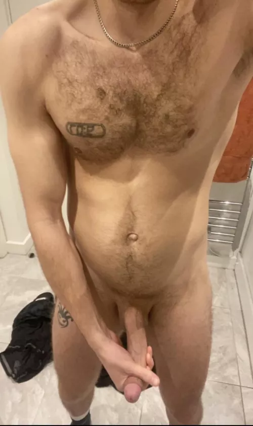 How big do you think it is (haven’t measured)