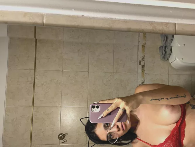 I can't have condoms in my pussy.