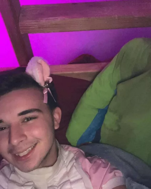 I need someone to expose me