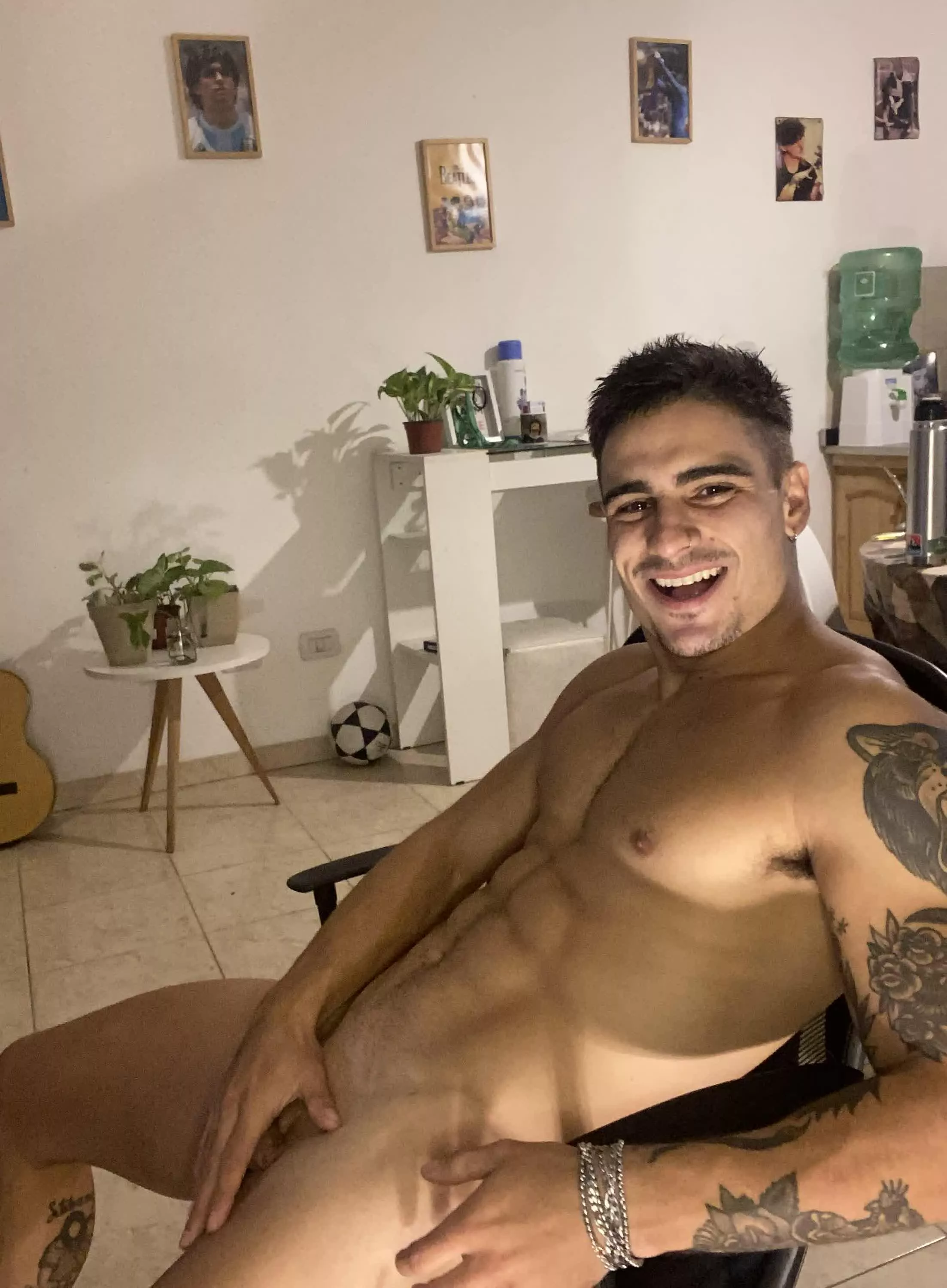 I’ll send a nude to anyone who calls me a bay boy