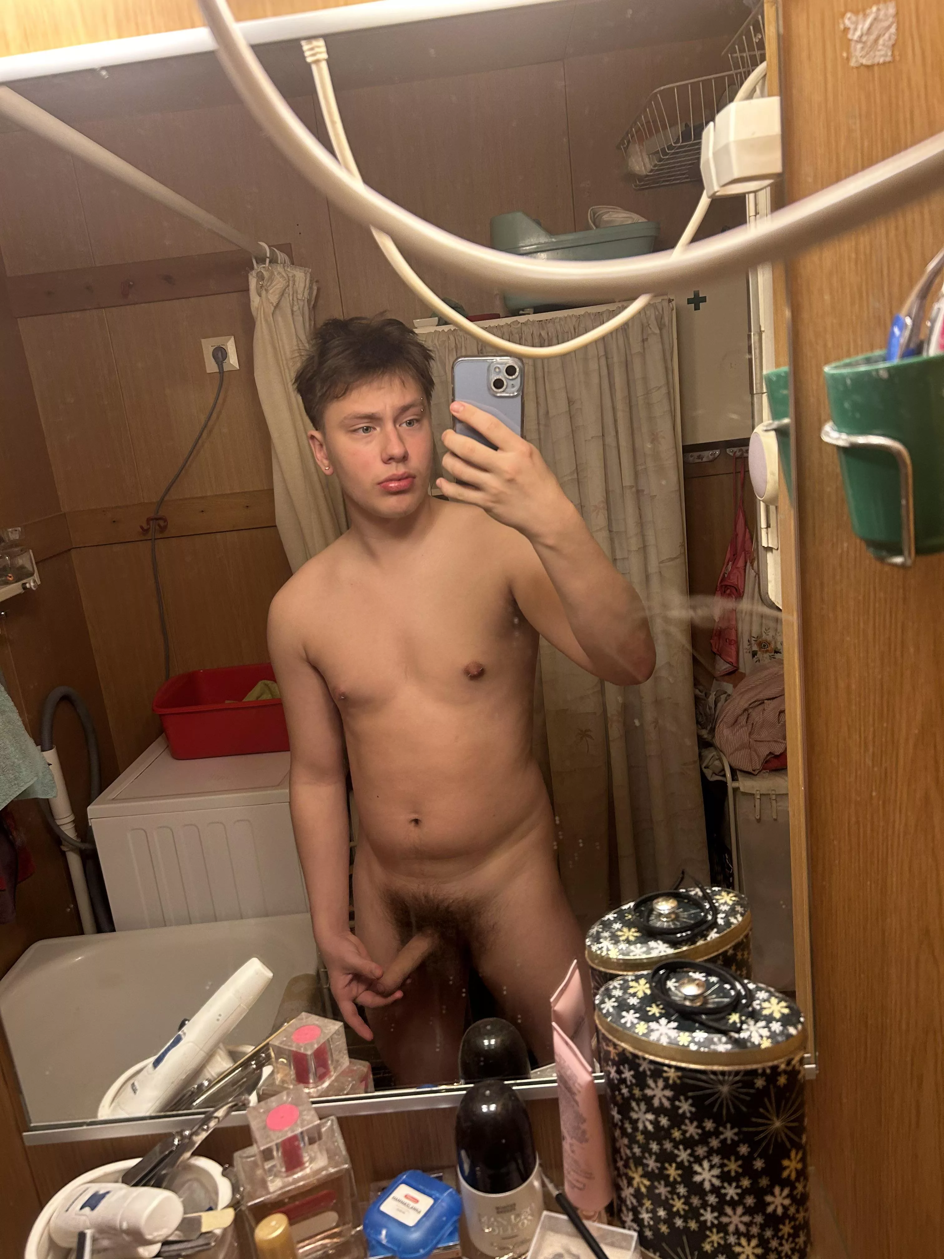 I’m 19 after a few months. Say “YES” for an early gift🎁