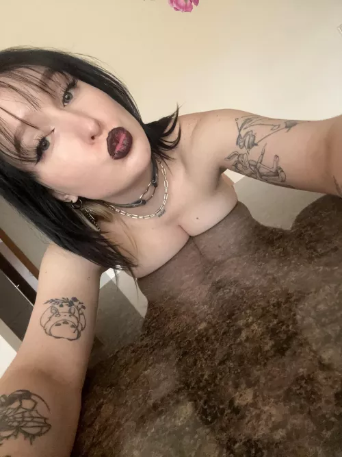 I'm ready to do deep throat job 🙏🤤