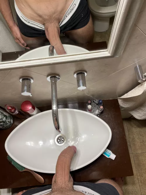 I’m tired of wasting my cum on the sink😮‍💨