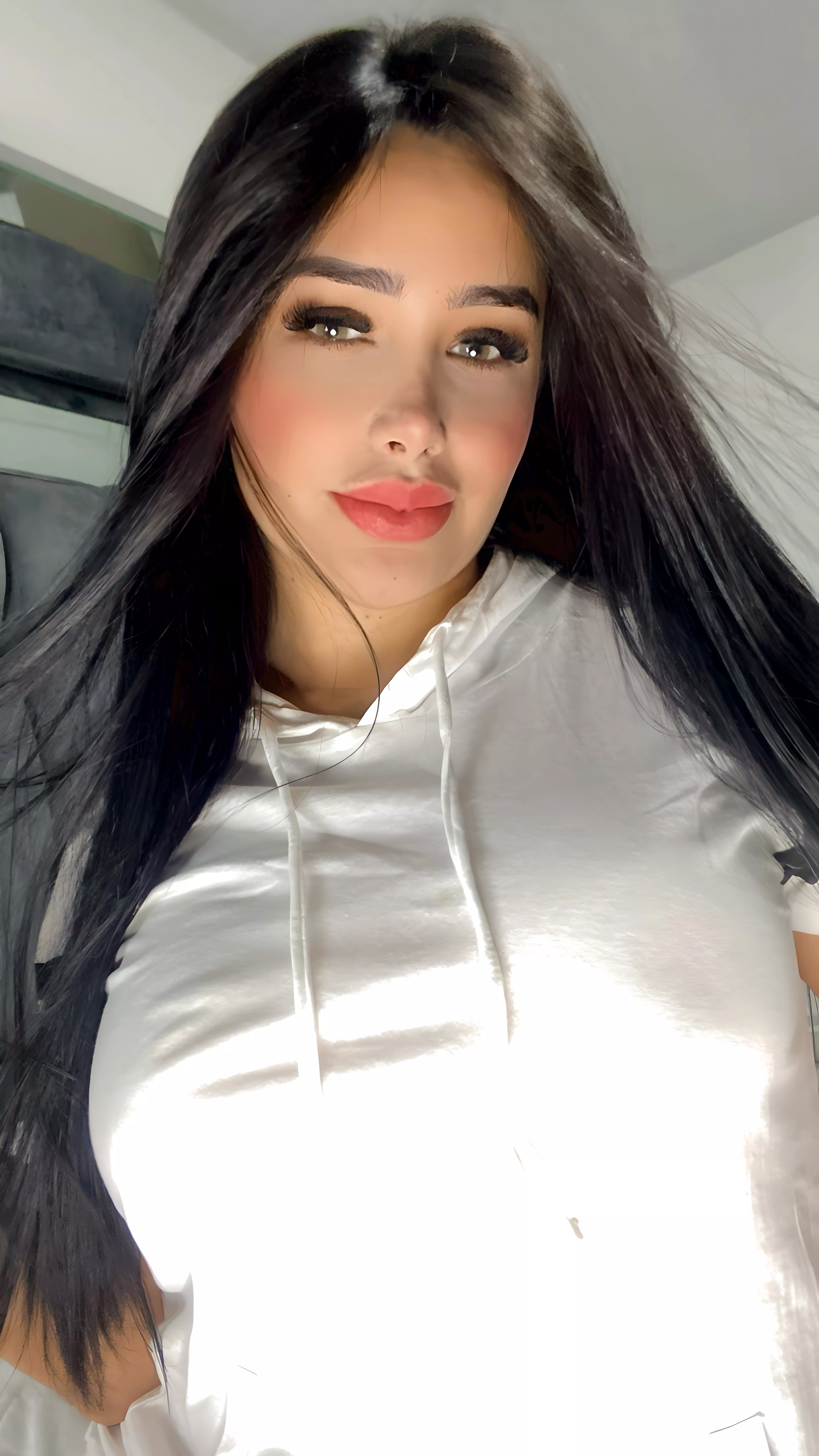 [IUTR] whatever life throws at you, have a smile on your face 😌