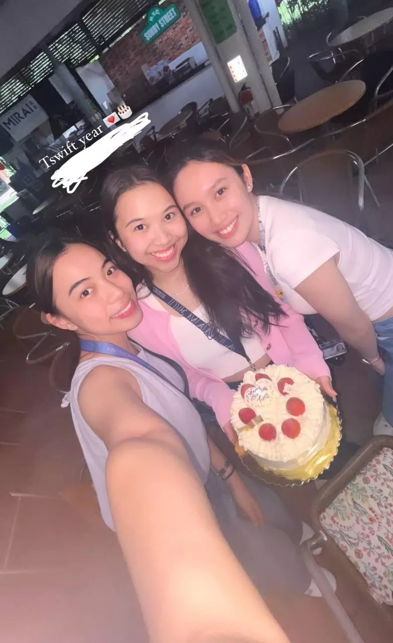 Left, middle, or right?