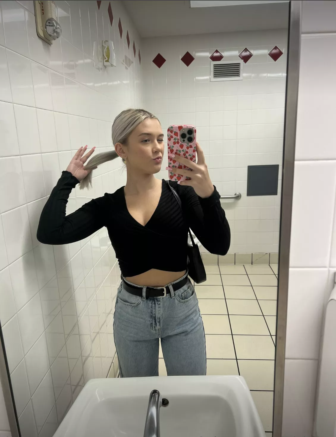 Let me tie it up in a ponytail first