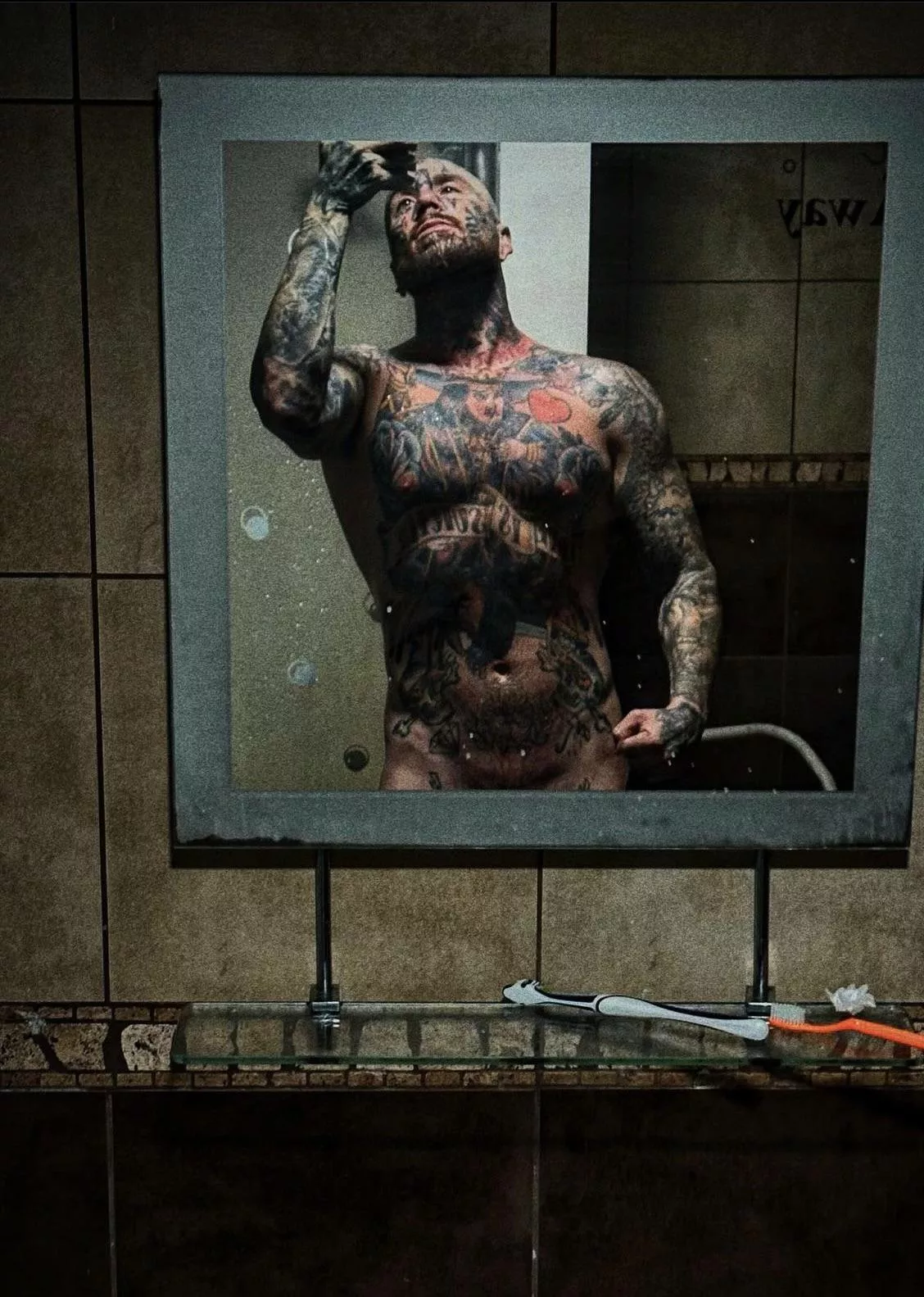 Life’s swinging hard but I’m swinging harder!