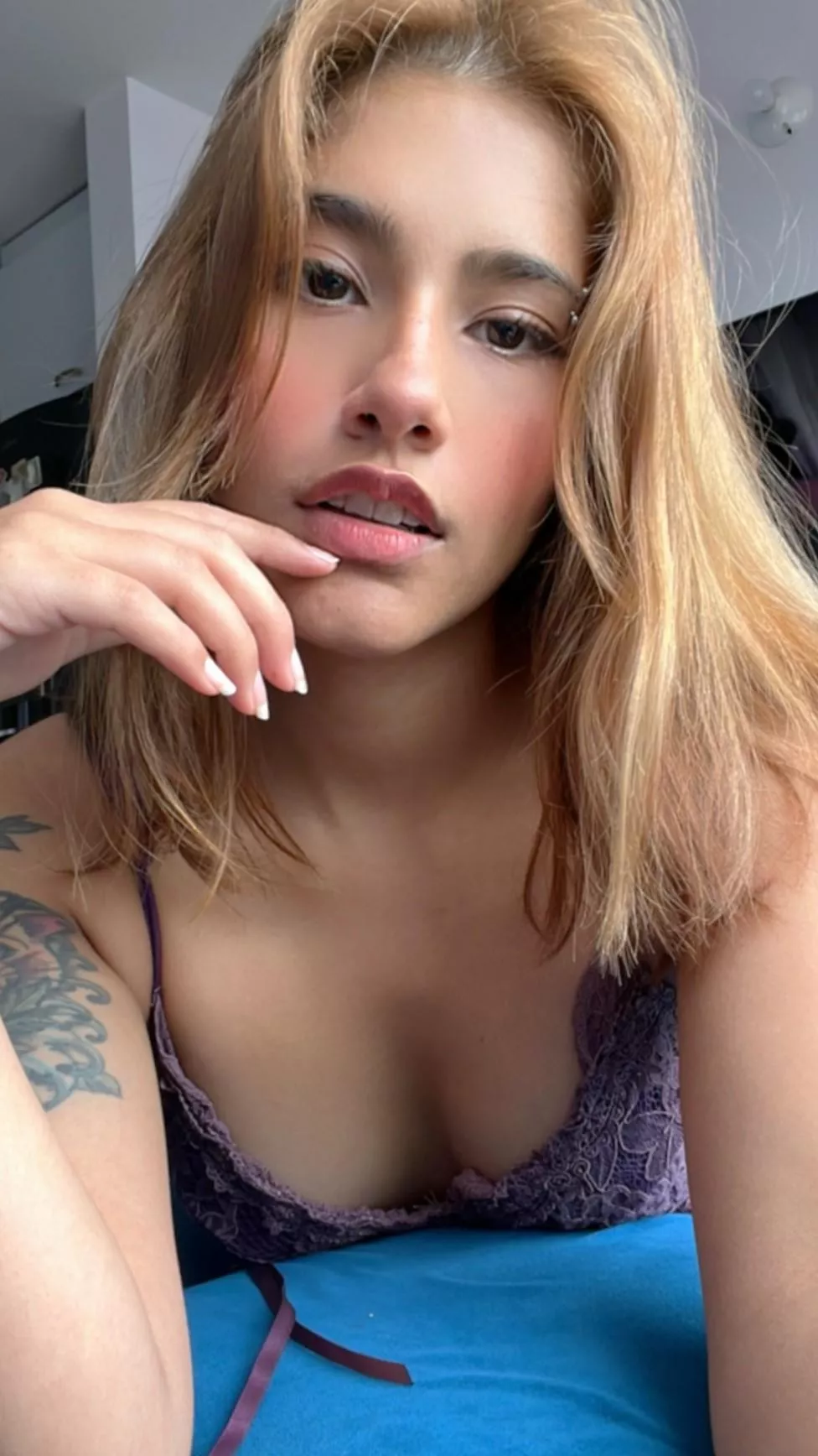 My eyes is up here, look at it straight