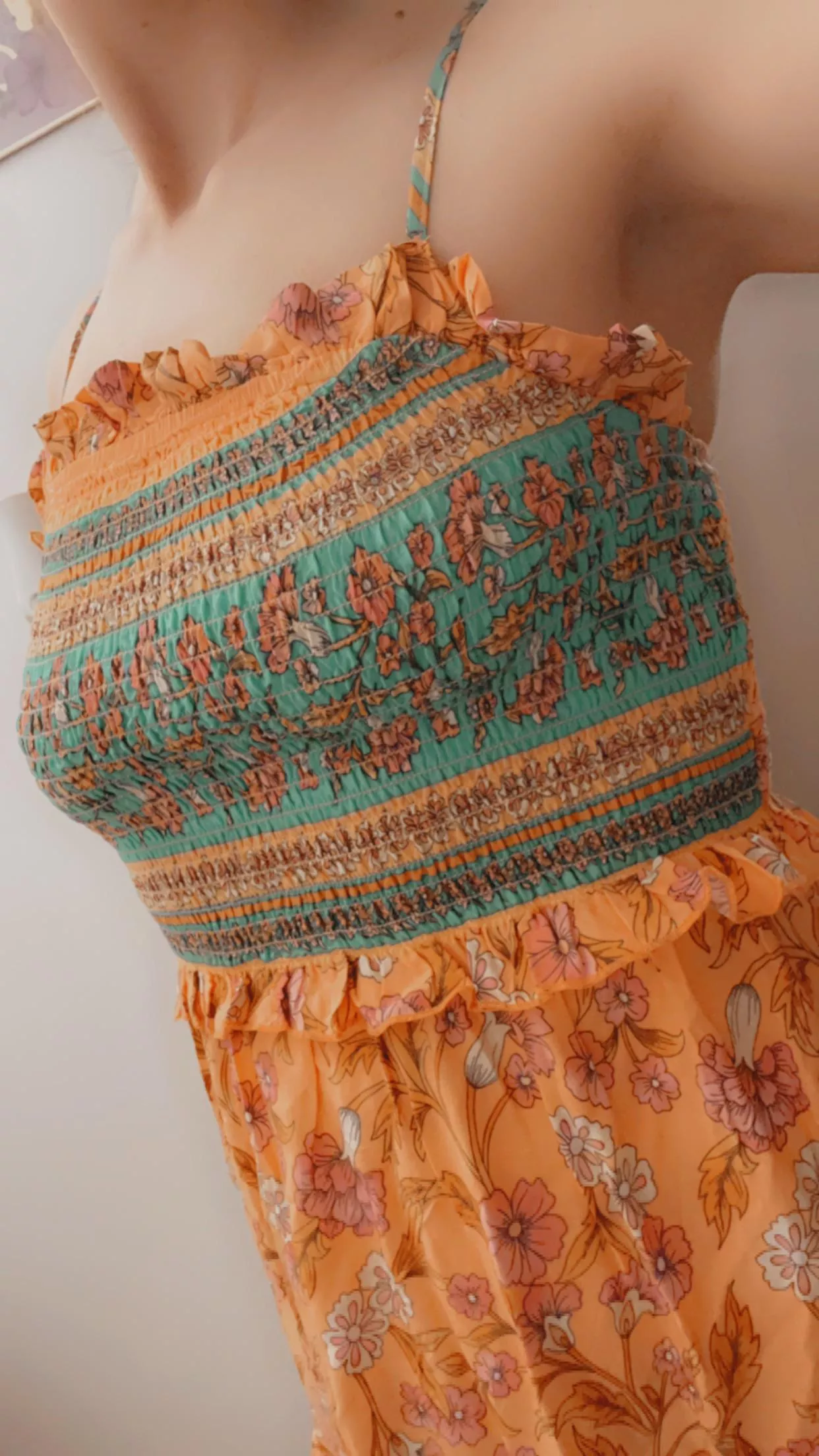 New dress, no bra required