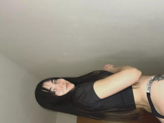  New years resolution is to spend more time naked 