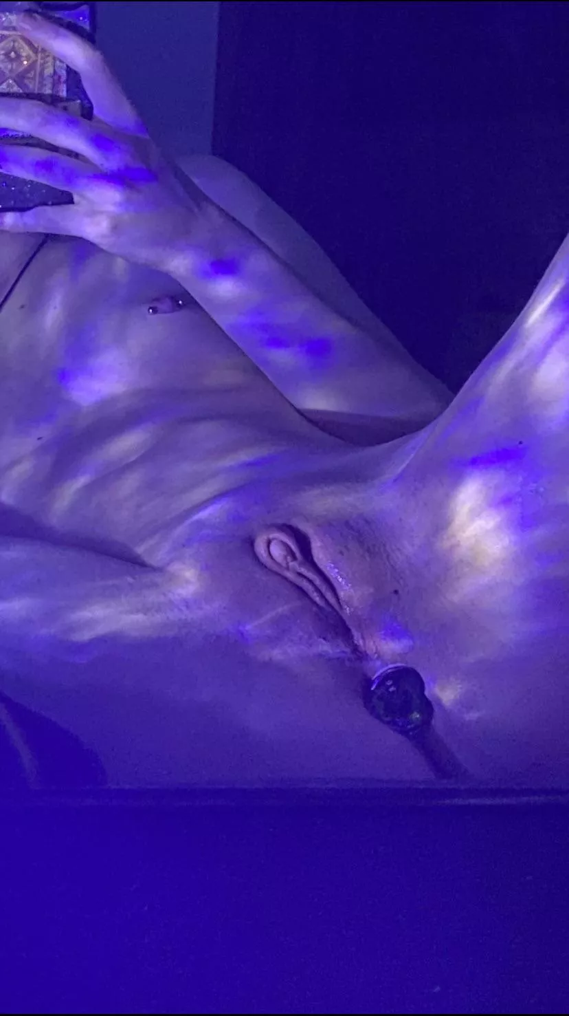 rail me so hard it fills the hole in my heart