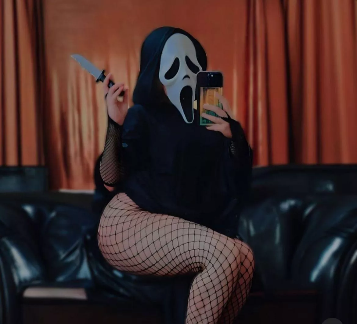 Scream Costume by Mimitsumiko