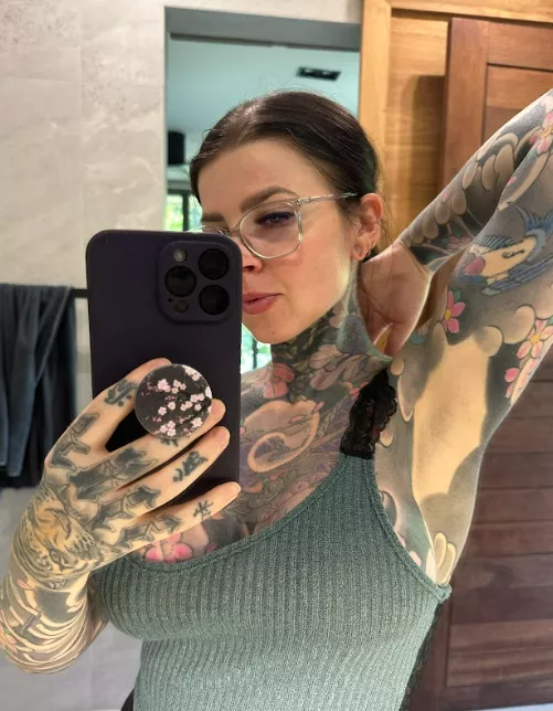 So smooth you're tongue would just glide all over it