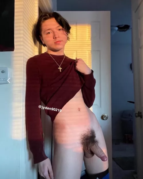 Suck on my hard cockhead 